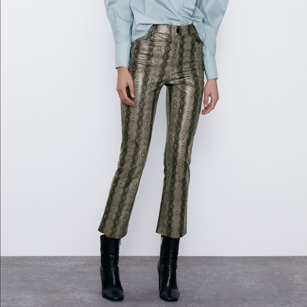 Zara SNAKESKIN PRINT MINI FLARE TROUSERS Sz S NEW